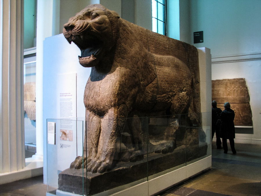 Статуя льва. Нимруд. Ассирия. 883-859 годы до н.э.